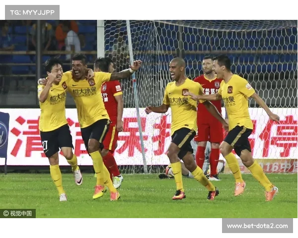 长春亚泰2-1逆转广州城，儒尼奥尔替补上场绝杀